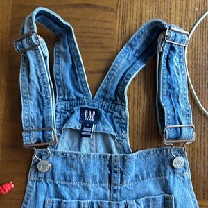 Gap Overalls Size Small